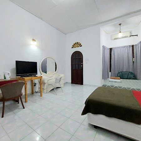 Rumah Rehat Qnm Holidays Κουάλα Τερενγκάνου Εξωτερικό φωτογραφία